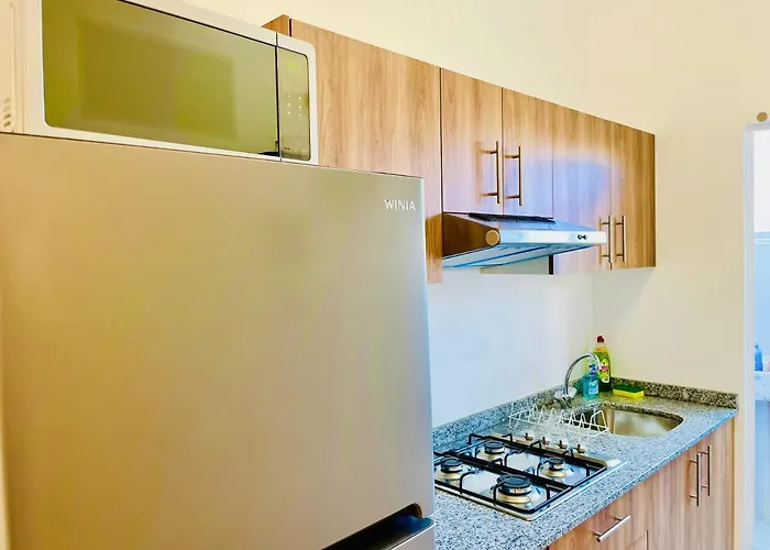 Apartment Cozy 2-bedroom With Amenities *
