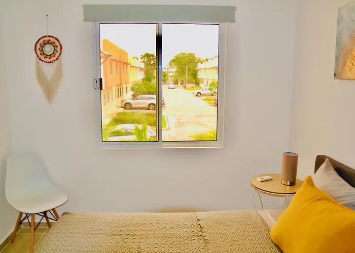 Cozy 2-bedroom With Amenities